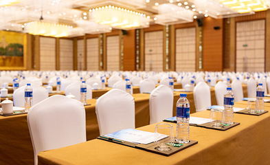 逍品商旅 专业广告设计，塑造品牌高端形象